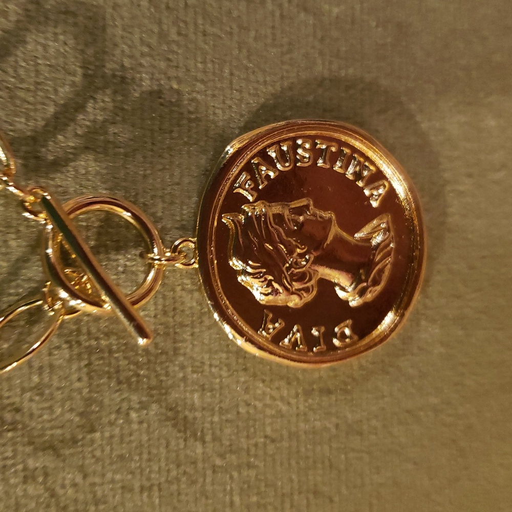 Coin Medallion Pendant Necklace w/ Gold Chain & Dusty! - Picture 6 of 7